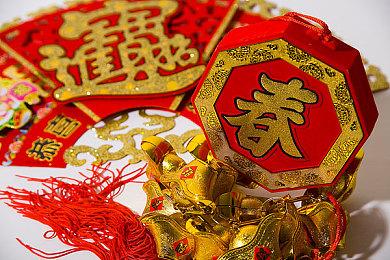 《刺客信条：幻景》豪华版附赠时之沙系列装备